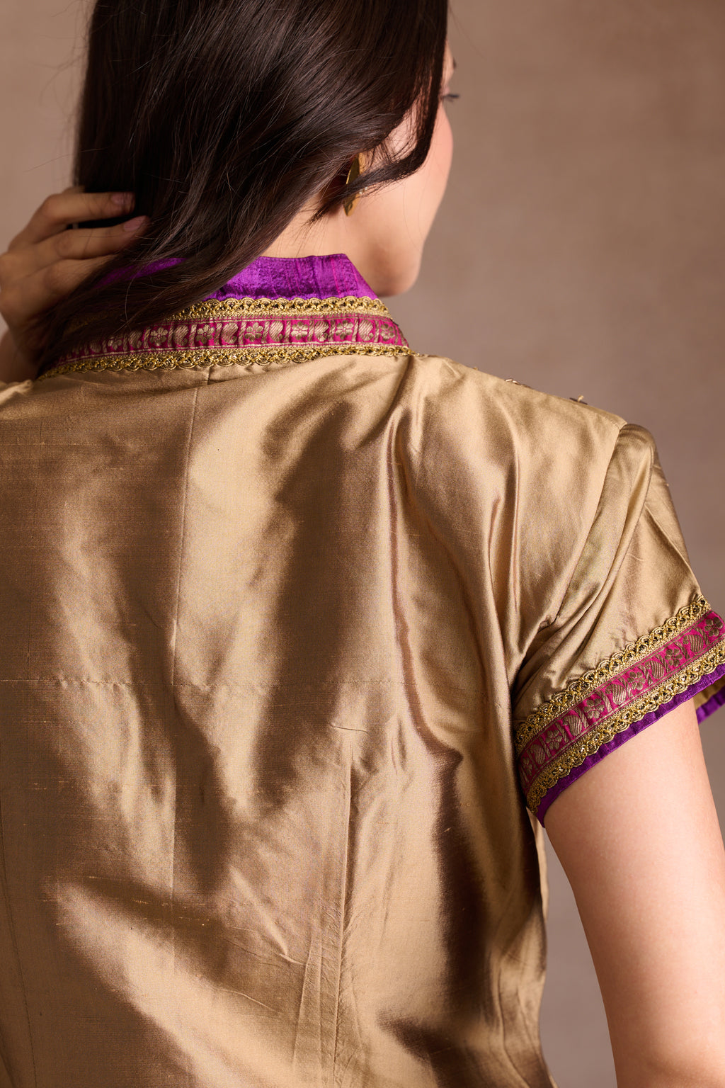 Silk short-sleeved jacket